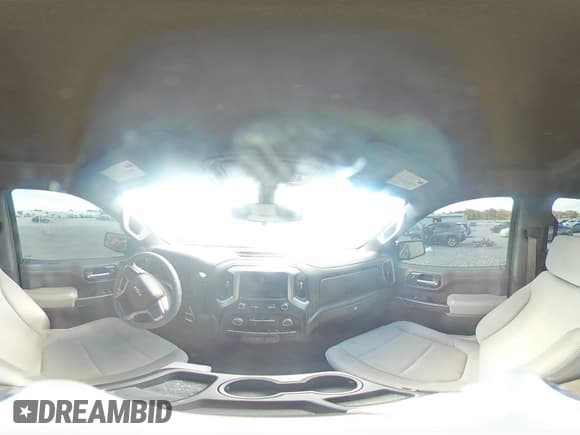 ✅ 2020 Chevrolet Silverado 1500 LT • VIN: 1GCRWCED8LZ157245 • Lot: 91548175. Wystawiony na Copart z przebiegiem 147 807 mil. Bezpłatny archiwum sprzedaży aukcyjnych z USA i szczegółowy raport historii pojazdu na DreamBid. Zdjęcie 14.