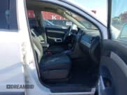 ✅ 2012 Chevrolet Captiva Sport LS • VIN: 3GNAL2EK2CS548166 • Lot: 41252034. Wystawiony na IAAI z przebiegiem 141 239 mil. Bezpłatny archiwum sprzedaży aukcyjnych z USA i szczegółowy raport historii pojazdu na DreamBid. Zdjęcie 5.