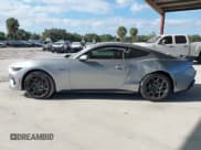 ✅ 2025 Ford Mustang GT • VIN: 1FA6P8CF2S5415112 • Лот: 43573261. Опубликован ранее на IAAI с пробегом Не указан. Бесплатный доступ к архиву аукционных продаж из США и подробный отчёт об истории автомобиля на DreamBid. Изображение 14.