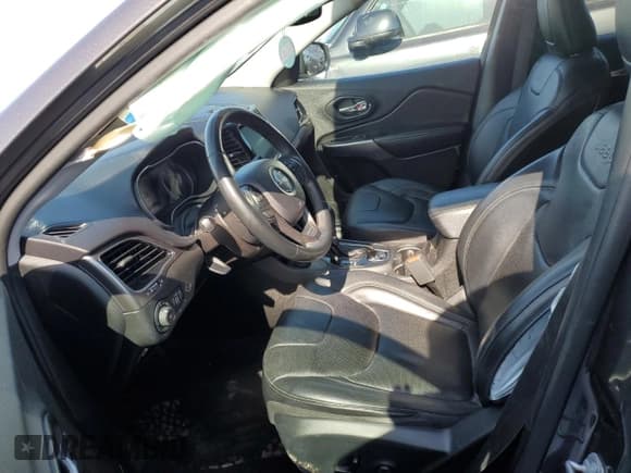 ✅ 2019 Jeep Cherokee Limited • VIN: 1C4PJMDX5KD137246 • Lot: 45379505. Listed on Copart with 103,330 mi. Free auction sales archive from the USA and detailed vehicle history report at DreamBid. Image 7.