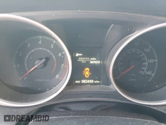 2015 Mitsubishi Outlander ES with VIN 4A4AP3AU7FE050269, listed as a Copart auction lot 87483575 with 82,469 mi miles and Salvage title. Bid and sale history available at DreamBid. Image 9.