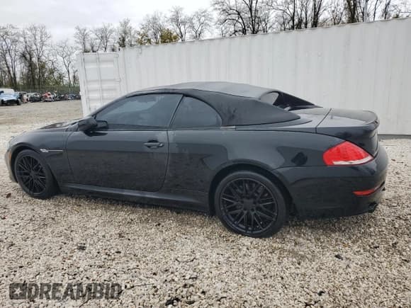 ✅ 2010 BMW 6 Series 650i • VIN: WBAEB5C57AC224979 • Лот: 80849124. Опубликован ранее на Copart с пробегом 157 782 миль. Бесплатный доступ к архиву аукционных продаж из США и подробный отчёт об истории автомобиля на DreamBid. Изображение 2.