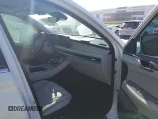 2025 Hyundai Palisade Calligraphy z VIN KM8R74GE2SU935197, wystawiony jako IAAI lot #43286627 z przebiegiem 3 505 mil mil oraz . Historia ofert i sprzedaży dostępna na DreamBid. Obrazek 5.