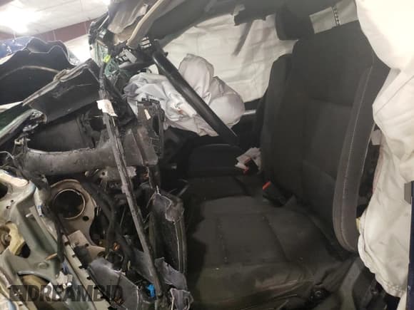 ✅ 2018 GMC Sierra 1500 SLE • VIN: 1GTV2MEC3JZ147128 • Лот: 71707965. Опубликован ранее на Copart с пробегом Не указан. Бесплатный доступ к архиву аукционных продаж из США и подробный отчёт об истории автомобиля на DreamBid. Изображение 7.