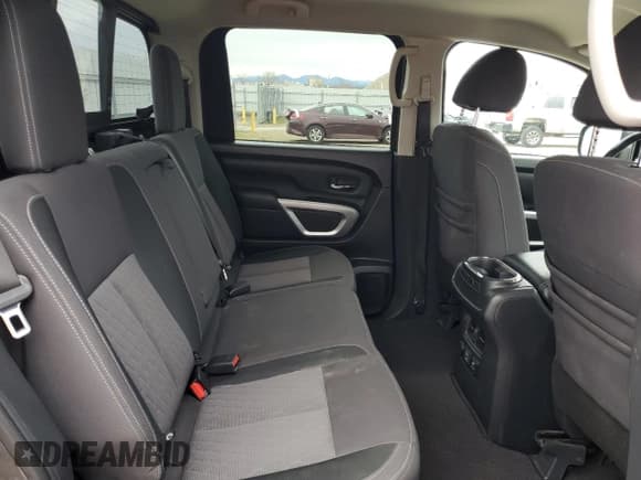 ✅ 2021 Nissan Titan SL • VIN: 1N6AA1ED3MN504020 • Lot: 45770545. Listed on Copart with 37,255 mi. Free auction sales archive from the USA and detailed vehicle history report at DreamBid. Image 10.