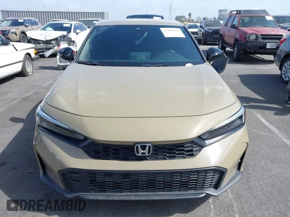 ✅ 2025 Honda Civic Sport • VIN: 19XFL2H82SE004200 • Lot: 43309820. Listed on IAAI with 14,909 mi. Free auction sales archive from the USA and detailed vehicle history report at DreamBid. Image 13.