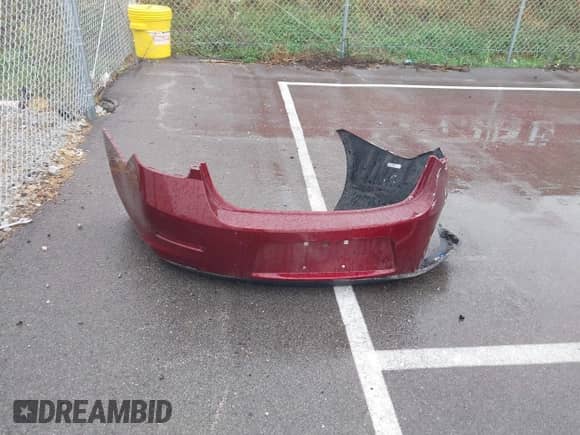 2015 Chevrolet Malibu LT with VIN 1G11C5SL2FF185571, listed as a IAAI auction lot 43256317 with 65,746 mi miles and . Bid and sale history available at DreamBid. Image 12.