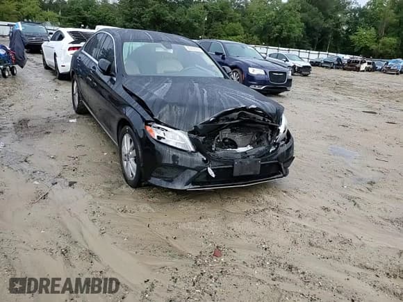 ✅ 2019 Mercedes-Benz C 300 • VIN: 55SWF8EB1KU288762 • Lot: 80476065. Listed on Copart with Not provided. Free auction sales archive from the USA and detailed vehicle history report at DreamBid. Image 13.