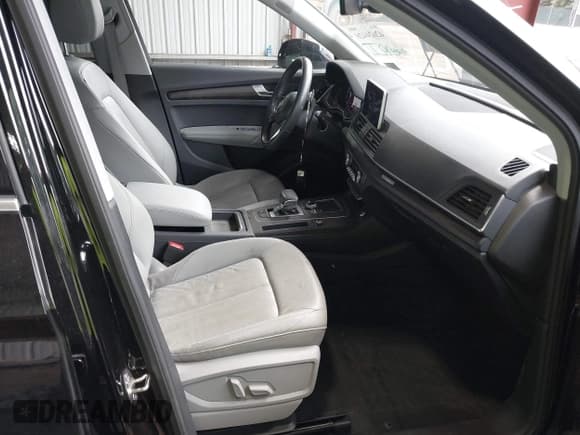 ✅ 2018 Audi Q5 Prestige • VIN: WA1CNAFY8J2216910 • Лот: 42624428. Опубликован ранее на IAAI с пробегом 74 570 миль. Бесплатный доступ к архиву аукционных продаж из США и подробный отчёт об истории автомобиля на DreamBid. Изображение 5.