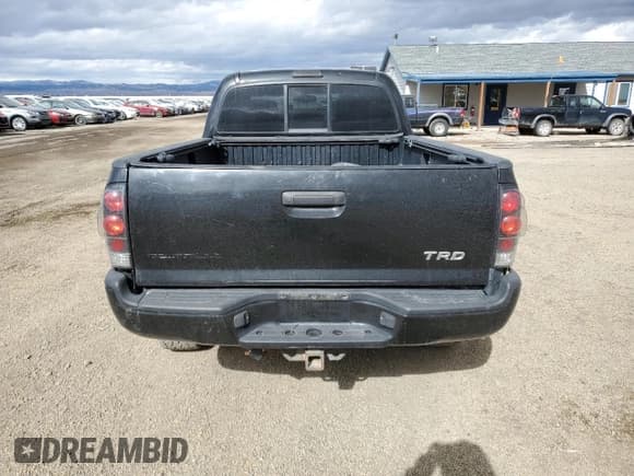 ✅ 2008 Toyota Tacoma • VIN: 5TEMU52NX8Z563192 • Lot: 47639335. Listed on Copart with 184,351 mi. Free auction sales archive from the USA and detailed vehicle history report at DreamBid. Image 6.