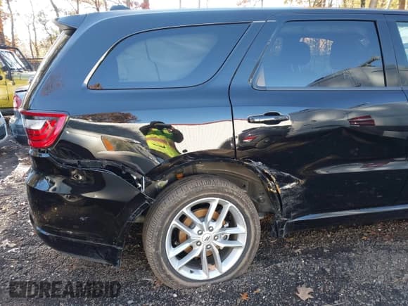 ✅ 2025 Dodge Durango GT • VIN: 1C4RDJDG3SC531123 • Lot: 43659227. Wystawiony na IAAI z przebiegiem 19 088 mil. Bezpłatny archiwum sprzedaży aukcyjnych z USA i szczegółowy raport historii pojazdu na DreamBid. Zdjęcie 6.