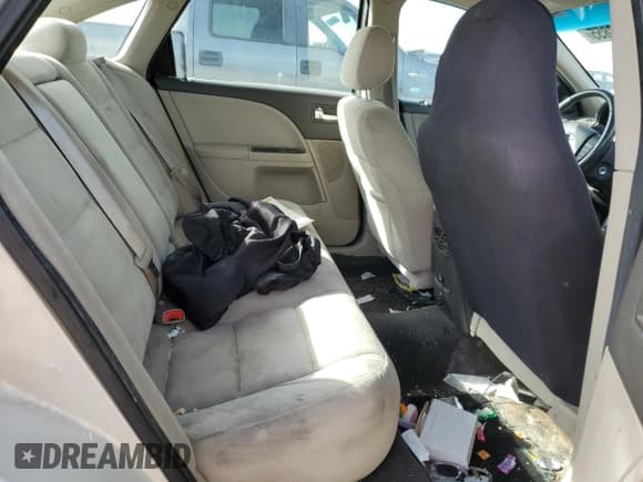 ✅ 2008 Ford Taurus SEL • VIN: 1FAHP24W58G123049 • Lot: 81828855. Listed on Copart with 206,906 mi. Free auction sales archive from the USA and detailed vehicle history report at DreamBid. Image 10.