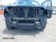 ✅ 2017 Nissan Titan Platinum Reserve • VIN: 1N6AA1E69HN507463 • Lot: 42173186. Wystawiony na IAAI z przebiegiem 198 565 mil. Bezpłatny archiwum sprzedaży aukcyjnych z USA i szczegółowy raport historii pojazdu na DreamBid. Zdjęcie 6.