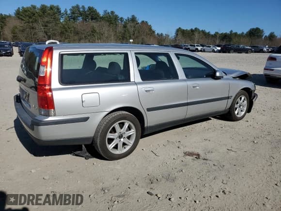 ✅ 2002 Volvo V70 • VIN: YV1SW61R521175309 • Lot: 53651065. Wystawiony na Copart z przebiegiem 79 032 mil. Bezpłatny archiwum sprzedaży aukcyjnych z USA i szczegółowy raport historii pojazdu na DreamBid. Zdjęcie 3.