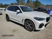 ✅ 2021 BMW X5 sDrive40i • VIN: 5UXCR4C08M9E56742 • Lot: 49245215. Wystawiony na Copart z przebiegiem 45 014 mil. Bezpłatny archiwum sprzedaży aukcyjnych z USA i szczegółowy raport historii pojazdu na DreamBid. Zdjęcie 4.
