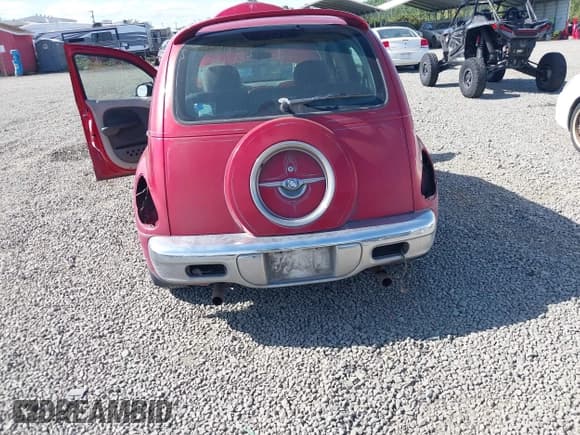 ✅ 2002 Chrysler PT Cruiser • VIN: 3C4FY48B92T350054 • Lot: 42922470. Listed on IAAI with 116,421 mi. Free auction sales archive from the USA and detailed vehicle history report at DreamBid. Image 6.