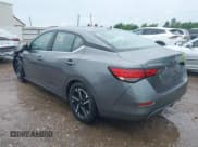 ✅ 2024 Nissan Sentra SV • VIN: 3N1AB8CV0RY348360 • Lot: 42494880. Wystawiony na IAAI z przebiegiem 23 306 mil. Bezpłatny archiwum sprzedaży aukcyjnych z USA i szczegółowy raport historii pojazdu na DreamBid. Zdjęcie 3.