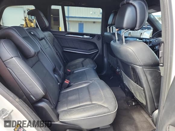 ✅ 2013 Mercedes-Benz GL 550 • VIN: 4JGDF7DE3DA265215 • Lot: 64761905. Listed on Copart with 109,572 mi. Free auction sales archive from the USA and detailed vehicle history report at DreamBid. Image 10.