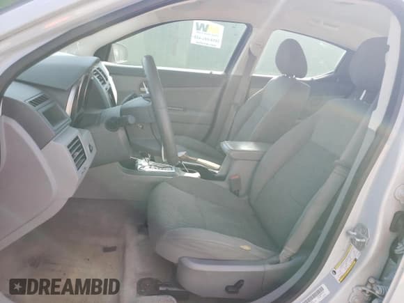 ✅ 2008 Dodge Avenger SXT • VIN: 1B3LC56K08N172359 • Лот: 75192784. Опубликован ранее на Copart с пробегом 202 494 миль. Бесплатный доступ к архиву аукционных продаж из США и подробный отчёт об истории автомобиля на DreamBid. Изображение 7.