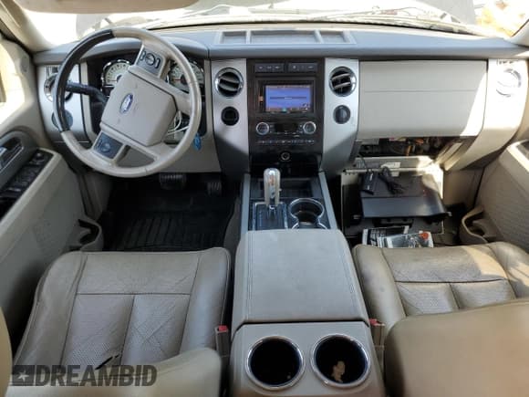 ✅ 2014 Ford Expedition Limited • VIN: 1FMJU1K55EEF00927 • Lot: 59797145. Listed on Copart with 126,292 mi. Free auction sales archive from the USA and detailed vehicle history report at DreamBid. Image 8.