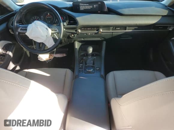 ✅ 2020 Mazda 3 Select • VIN: 3MZBPBCM0LM122693 • Lot: 80839624. Listed on Copart with 40,801 mi. Free auction sales archive from the USA and detailed vehicle history report at DreamBid. Image 8.