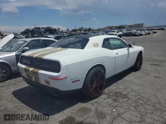 ✅ 2015 Dodge Challenger SXT • VIN: 2C3CDZAG9FH770451 • Lot: 57901514. Wystawiony na Copart z przebiegiem 110 564 mil. Bezpłatny archiwum sprzedaży aukcyjnych z USA i szczegółowy raport historii pojazdu na DreamBid. Zdjęcie 3.
