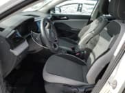 ✅ 2023 Volkswagen Taos S • VIN: 3VVMX7B26PM354862 • Lot: 46114935. Wystawiony na Copart z przebiegiem 10 376 mil. Bezpłatny archiwum sprzedaży aukcyjnych z USA i szczegółowy raport historii pojazdu na DreamBid. Zdjęcie 7.