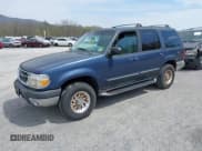 ✅ 1999 Ford Explorer XLT • VIN: 1FMDU34E2XZA14044 • Lot: 42024423. Wystawiony na IAAI z przebiegiem 245 253 mil. Bezpłatny archiwum sprzedaży aukcyjnych z USA i szczegółowy raport historii pojazdu na DreamBid. Zdjęcie 2.