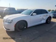 ✅ 2018 Chrysler 300 S • VIN: 2C3CCABG6JH296387 • Lot: 71117865. Listed on Copart with 138,984 mi. Free auction sales archive from the USA and detailed vehicle history report at DreamBid. Image 1.