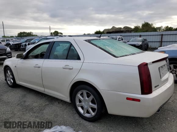 ✅ 2005 Cadillac STS • VIN: 1G6DC67A450146647 • Lot: 74846244. Wystawiony na Copart z przebiegiem Nie podano. Bezpłatny archiwum sprzedaży aukcyjnych z USA i szczegółowy raport historii pojazdu na DreamBid. Zdjęcie 2.