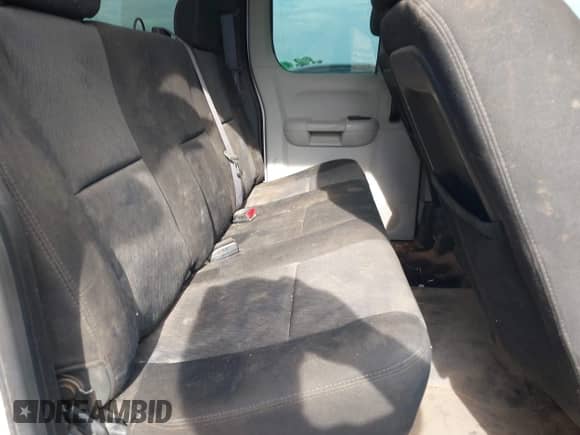 ✅ 2013 Chevrolet Silverado 2500HD Work Truck • VIN: 1GC2KVCG2DZ345864 • Lot: 42743214. Wystawiony na IAAI z przebiegiem 242 608 mil. Bezpłatny archiwum sprzedaży aukcyjnych z USA i szczegółowy raport historii pojazdu na DreamBid. Zdjęcie 8.