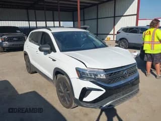 ✅ 2023 Volkswagen Taos S • VIN: 3VVDX7B28PM350490 • Лот: 43436078. Опубликован ранее на IAAI с пробегом 32 417 миль. Бесплатный доступ к архиву аукционных продаж из США и подробный отчёт об истории автомобиля на DreamBid. Изображение 1.