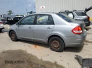 ✅ 2009 Nissan Versa S • VIN: 3N1BC11E29L480285 • Lot: 69018915. Wystawiony na Copart z przebiegiem 207 097 mil. Bezpłatny archiwum sprzedaży aukcyjnych z USA i szczegółowy raport historii pojazdu na DreamBid. Zdjęcie 2.