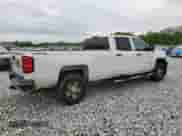 2015 Chevrolet Silverado 2500HD Work Truck z VIN 1GC1KUEG3FF554814, wystawiony jako Copart lot #56838855 z przebiegiem 275 921 mil mil oraz Szkoda całkowita • Salvage title. Historia ofert i sprzedaży dostępna na DreamBid. Obrazek 3.