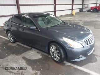 ✅ 2011 Infiniti G37 x • VIN: JN1CV6AR8BM409649 • Lot: 43279583. Wystawiony na IAAI z przebiegiem 129 057 mil. Bezpłatny archiwum sprzedaży aukcyjnych z USA i szczegółowy raport historii pojazdu na DreamBid. Zdjęcie 1.
