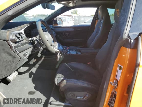 ✅ 2023 Lamborghini Urus Performante • VIN: ZPBUC3ZL7PLA26958 • Lot: 47774945. Listed on Copart with 9,787 mi. Free auction sales archive from the USA and detailed vehicle history report at DreamBid. Image 7.