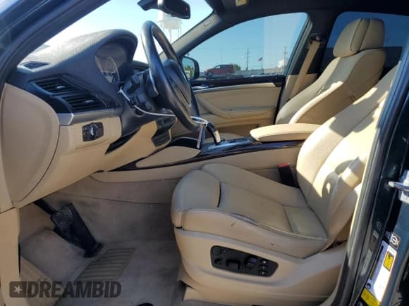 ✅ 2014 BMW X6 xDrive35i • VIN: 5UXFG2C50E0C45351 • Lot: 70592005. Listed on Copart with 182,430 mi. Free auction sales archive from the USA and detailed vehicle history report at DreamBid. Image 7.