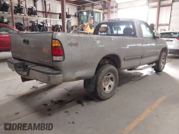 ✅ 2003 Toyota Tundra SR5 • VIN: 5TBKT44153S358621 • Lot: 43788798. Listed on IAAI with 194,705 mi. Free auction sales archive from the USA and detailed vehicle history report at DreamBid. Image 4.