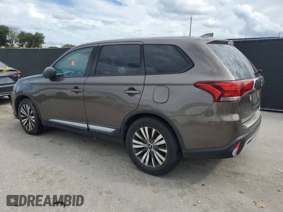 2019 Mitsubishi Outlander ES z VIN JA4AD2A32KZ022197, wystawiony jako Copart lot #80742515 z przebiegiem 207 015 mil mil oraz Czysty tytuł • Clean title. Historia ofert i sprzedaży dostępna na DreamBid. Obrazek 2.