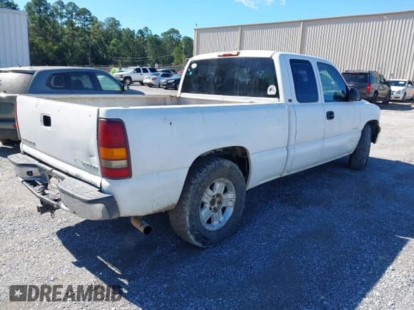 ✅ 2001 Chevrolet Silverado 1500 LS • VIN: 1GCEC19V81Z253937 • Lot: 43538700. Listed on IAAI with 246,002 mi. Free auction sales archive from the USA and detailed vehicle history report at DreamBid. Image 4.