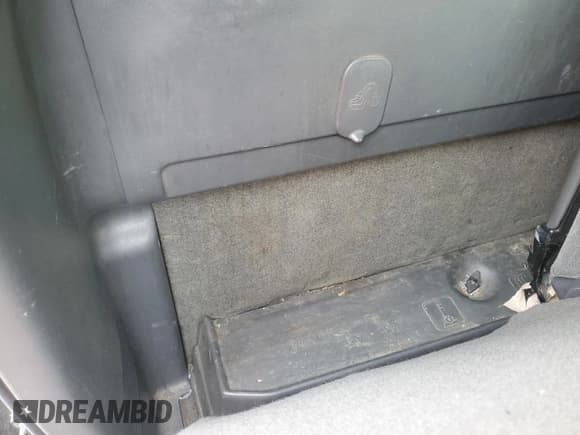 ✅ 2003 Chevrolet Silverado 1500 LS • VIN: 1GCEK14T83Z158595 • Lot: 48633475. Listed on Copart with 210,210 mi. Free auction sales archive from the USA and detailed vehicle history report at DreamBid. Image 10.