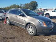 ✅ 2012 Cadillac SRX Luxury Collection • VIN: 3GYFNAE38CS502783 • Lot: 43405645. Wystawiony na IAAI z przebiegiem 135 494 mil. Bezpłatny archiwum sprzedaży aukcyjnych z USA i szczegółowy raport historii pojazdu na DreamBid. Zdjęcie 13.