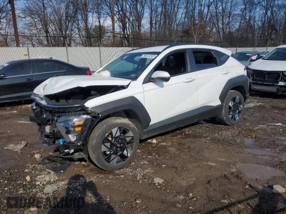 2024 Hyundai Kona SEL with VIN KM8HBCABXRU173198, listed as a Copart auction lot 42580835 with 8,937 mi miles and Clean title. Bid and sale history available at DreamBid. Image 1.