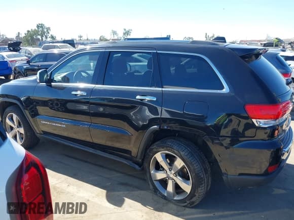 ✅ 2015 Jeep Grand Cherokee Limited • VIN: 1C4RJFBG4FC881987 • Lot: 43531190. Listed on IAAI with 93,841 mi. Free auction sales archive from the USA and detailed vehicle history report at DreamBid. Image 14.