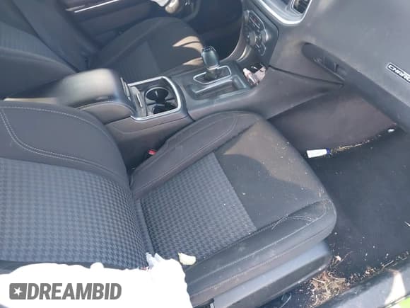 ✅ 2017 Dodge Charger Daytona 340 • VIN: 2C3CDXCT1HH556670 • Lot: 41545143. Wystawiony na IAAI z przebiegiem 96 333 mil. Bezpłatny archiwum sprzedaży aukcyjnych z USA i szczegółowy raport historii pojazdu na DreamBid. Zdjęcie 5.