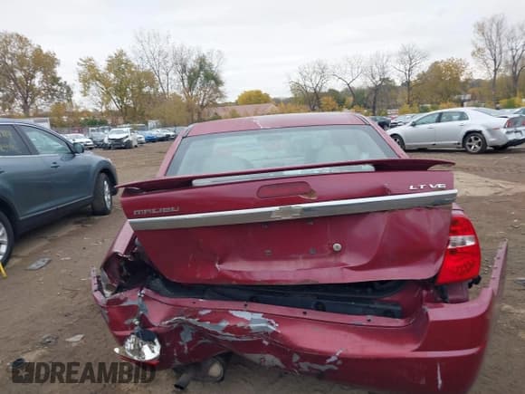 ✅ 2006 Chevrolet Malibu 2LT • VIN: 1G1ZT51876F166482 • Lot: 43584159. Listed on IAAI with Not provided. Free auction sales archive from the USA and detailed vehicle history report at DreamBid. Image 15.