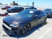 ✅ 2013 Audi RS 5 • VIN: WUAC6AFR7DA901876 • Lot: 42650313. Wystawiony na IAAI z przebiegiem 110 472 mil. Bezpłatny archiwum sprzedaży aukcyjnych z USA i szczegółowy raport historii pojazdu na DreamBid. Zdjęcie 2.