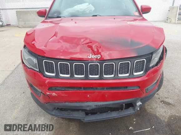 ✅ 2019 Jeep Compass Latitude • VIN: 3C4NJDBB7KT790623 • Lot: 42671933. Listed on IAAI with 132,807 mi. Free auction sales archive from the USA and detailed vehicle history report at DreamBid. Image 6.