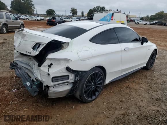 ✅ 2020 Mercedes-Benz C 43 AMG • VIN: WDDWJ6EB7LF969533 • Lot: 78470594. Wystawiony na Copart z przebiegiem 47 377 mil. Bezpłatny archiwum sprzedaży aukcyjnych z USA i szczegółowy raport historii pojazdu na DreamBid. Zdjęcie 3.