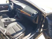 ✅ 2014 Mercedes-Benz C 250 Sport • VIN: WDDGF4HB6ER302587 • Lot: 42677039. Wystawiony na IAAI z przebiegiem 152 166 mil. Bezpłatny archiwum sprzedaży aukcyjnych z USA i szczegółowy raport historii pojazdu na DreamBid. Zdjęcie 5.